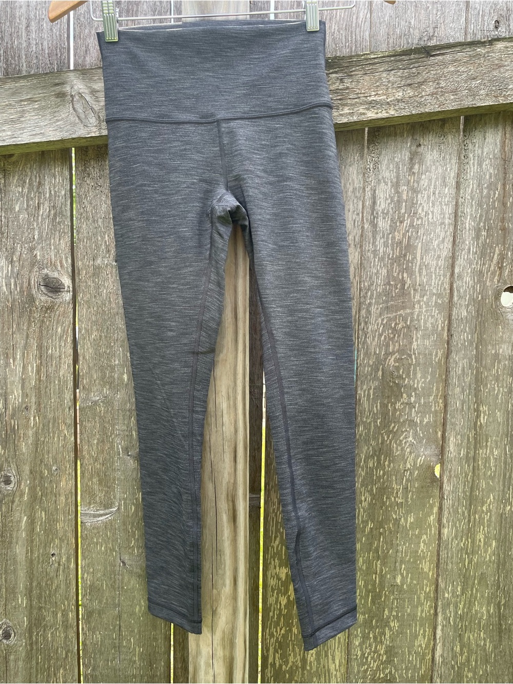 lululemon athletica Women’s Heathered Charcoal High-Waist Leggings